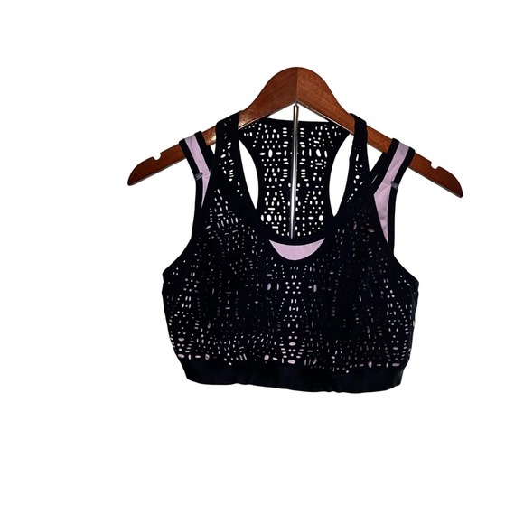 LIVI Active Black Laser Cut Light Pink Lined Sports Bra Size 18 - Picture 1 of 5